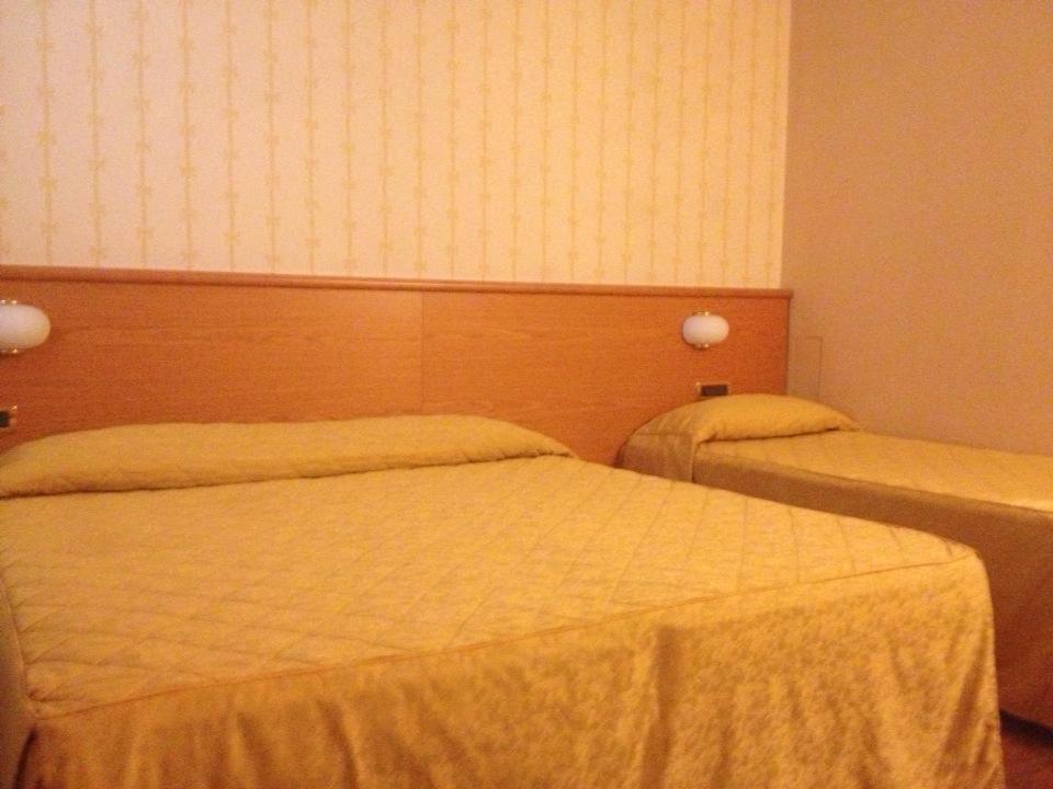 Vecchia Brianza Hotel Seveso Phòng bức ảnh