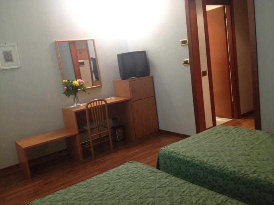 Vecchia Brianza Hotel Seveso Ngoại thất bức ảnh