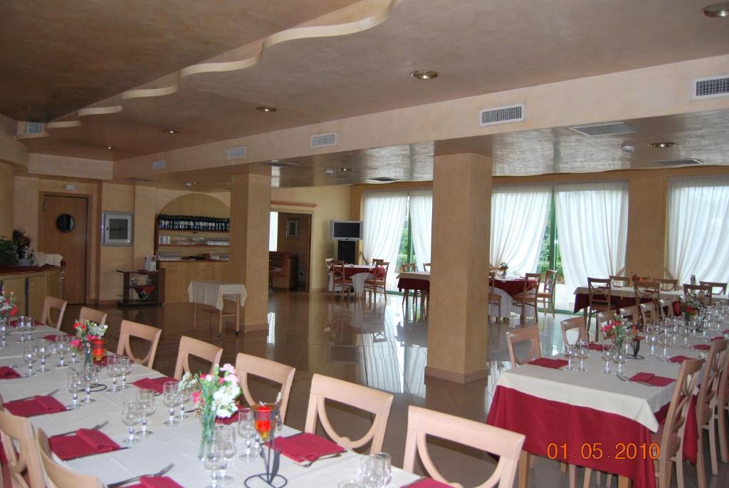Vecchia Brianza Hotel Seveso Phòng bức ảnh