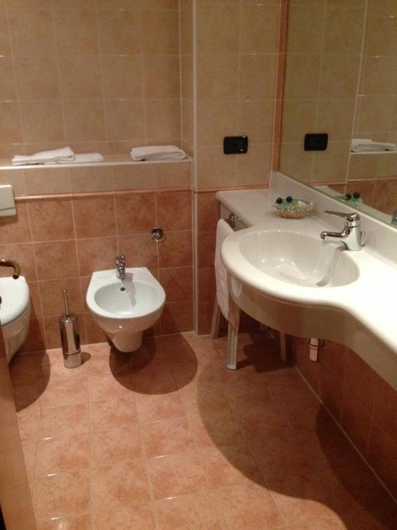 Vecchia Brianza Hotel Seveso Ngoại thất bức ảnh
